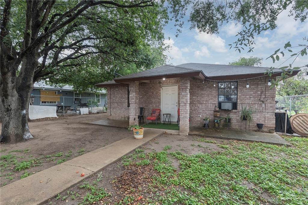 Photo 2 of 1416 Paseo Del Sol Street