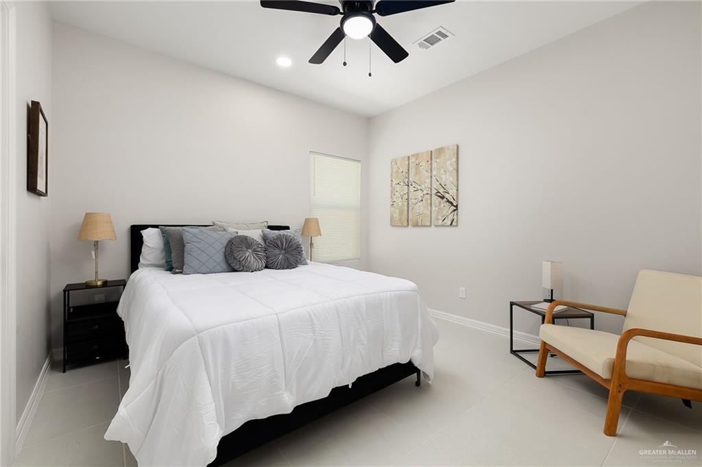 Photo 32 of 4305 Heron Avenue #7