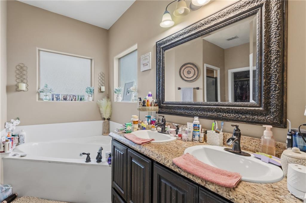 Photo 9 of 628 Oregano Street