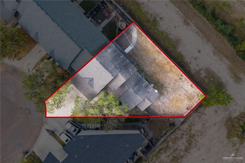 Photo 12 of 2601 Nassau Street