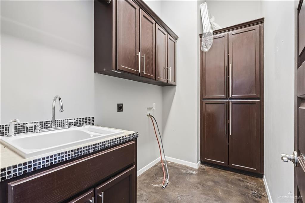 Photo 6 of 1342 Patsy Cline Drive