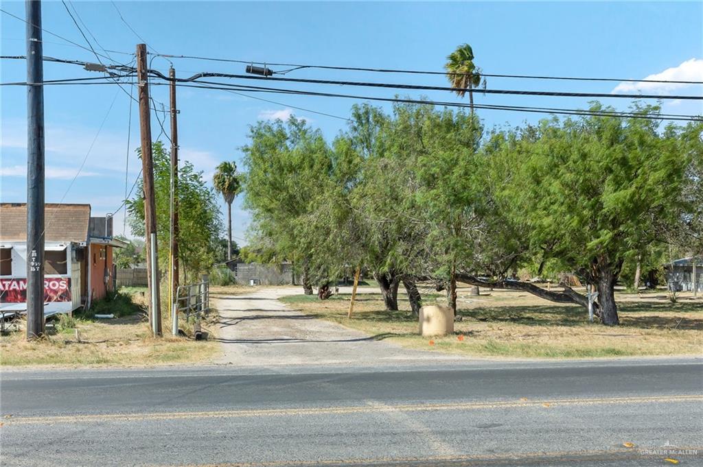 Photo 4 of 2210 5 Mile Line Road