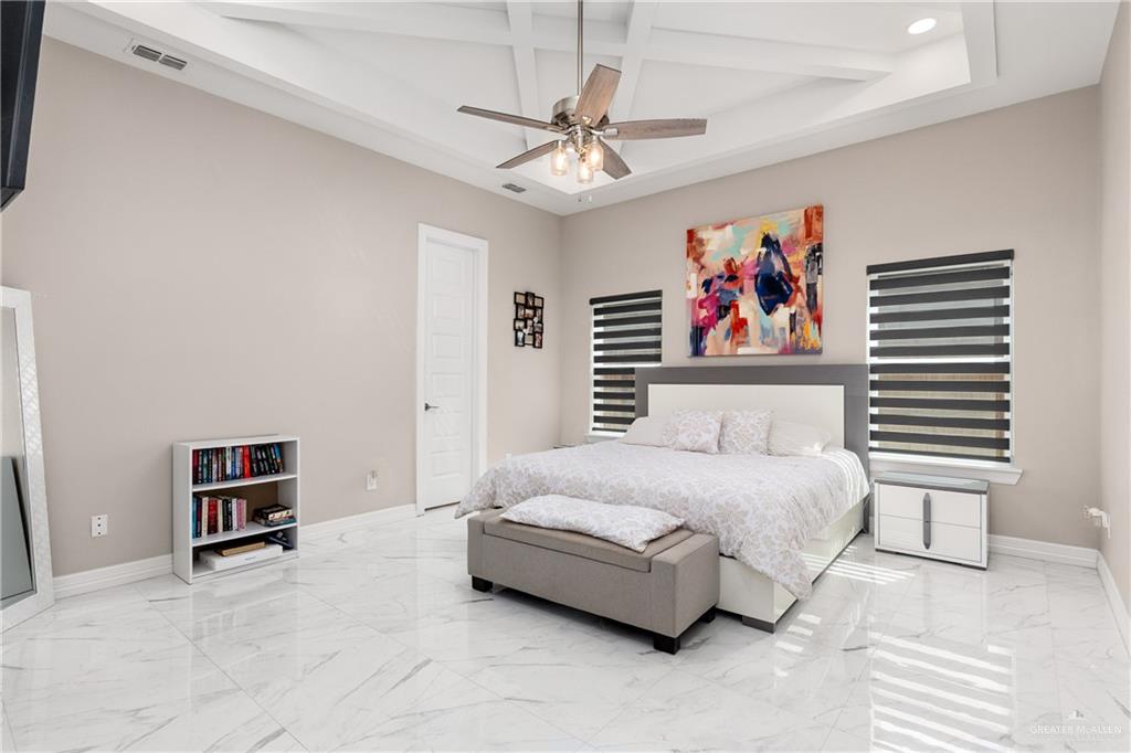 Photo 9 of 504 Garrision Drive
