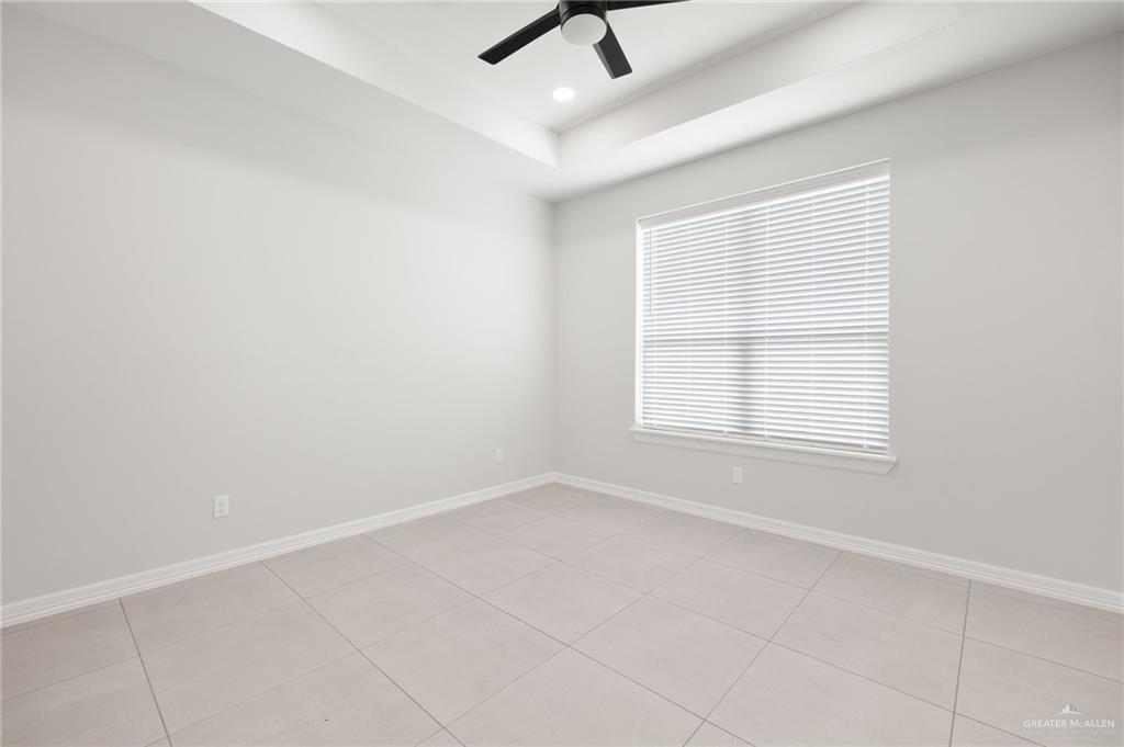 Photo 16 of 714 Seminole Avenue