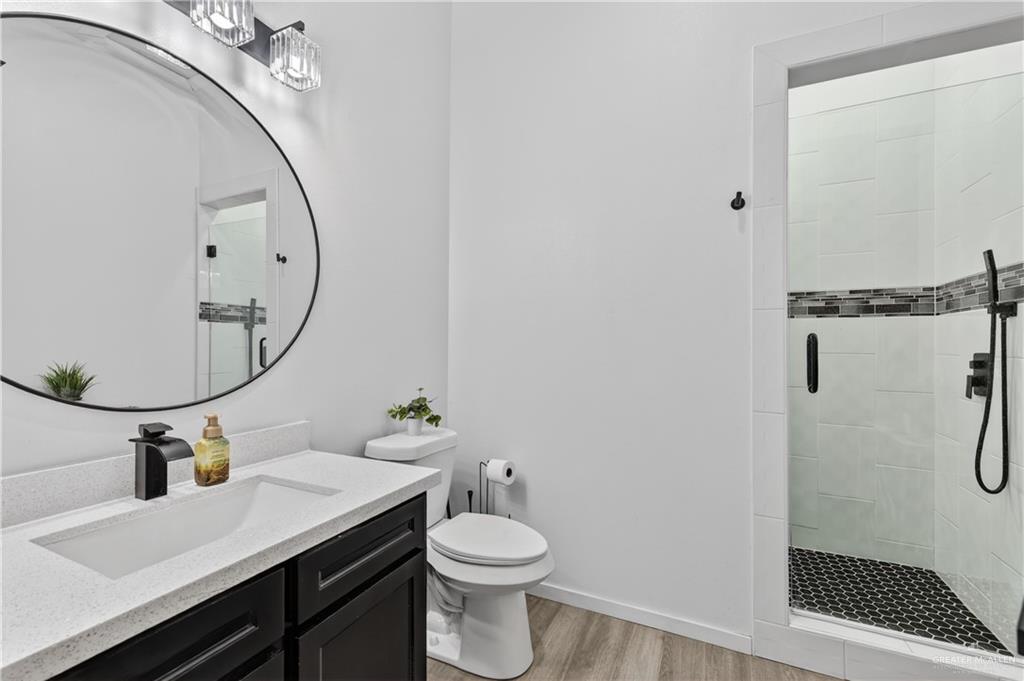 Photo 10 of 826 Sabrina Drive