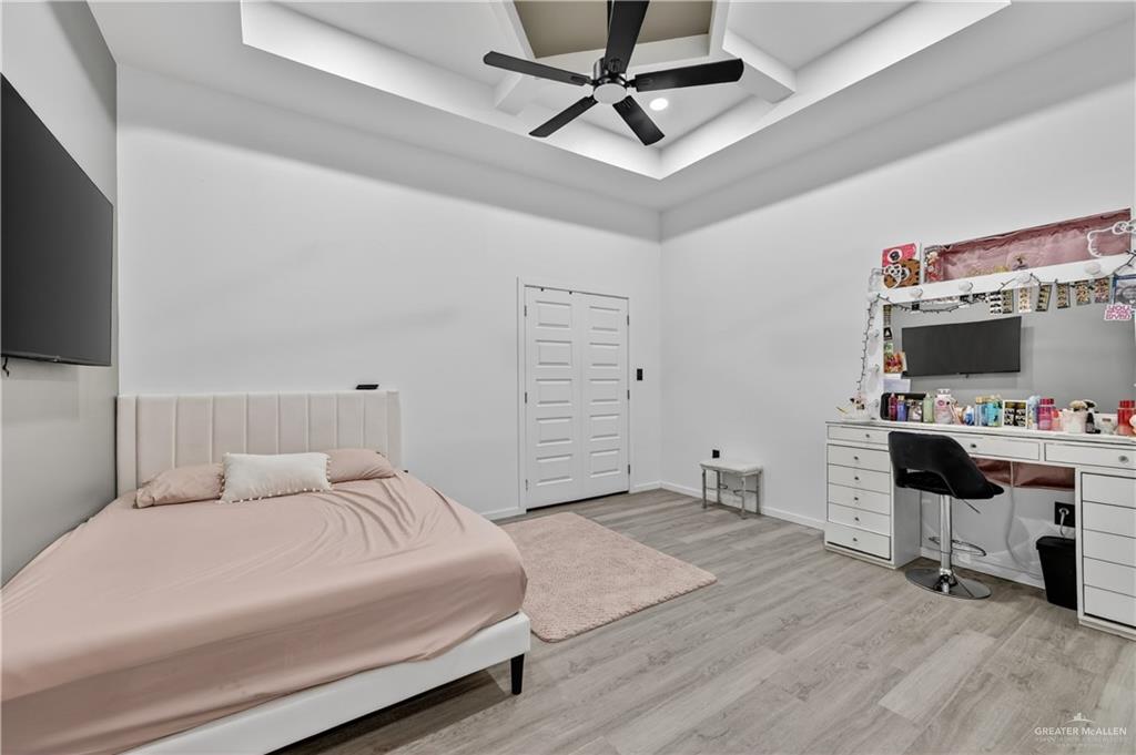 Photo 11 of 826 Sabrina Drive
