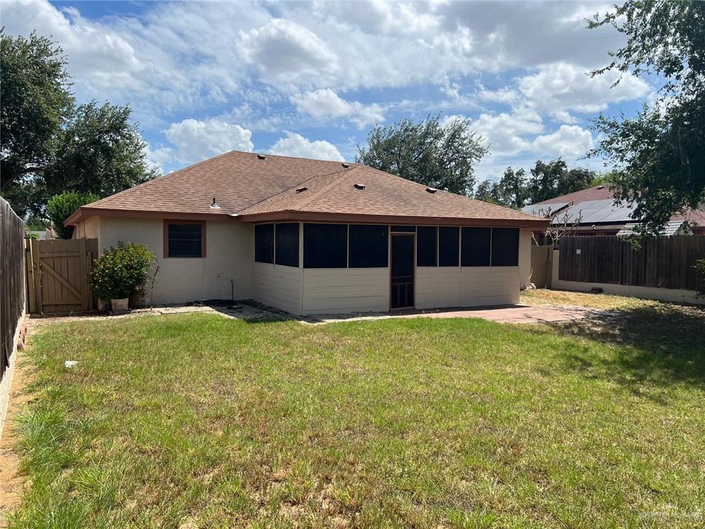 Photo 8 of 2108 Japonica Avenue