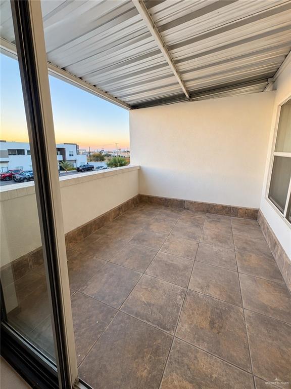 Photo 6 of 4217 Colbath Avenue #250b