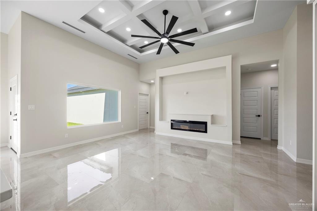 Photo 3 of 3006 Retama Street