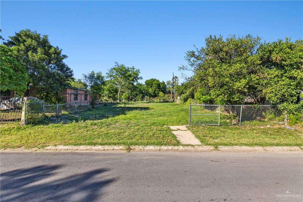 Photo 3 of 2104 Newport Street