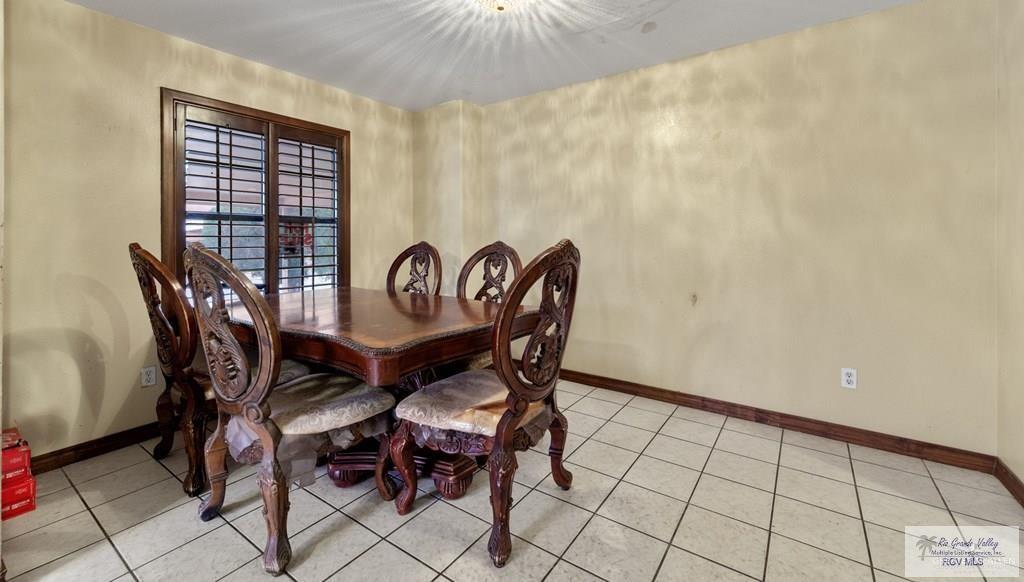 Photo 7 of 338 Ruby Red Lane