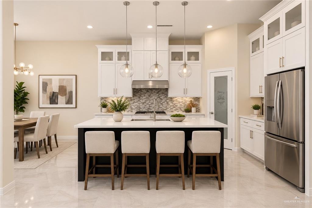 Photo 8 of 5708 Playa Del Sol Street