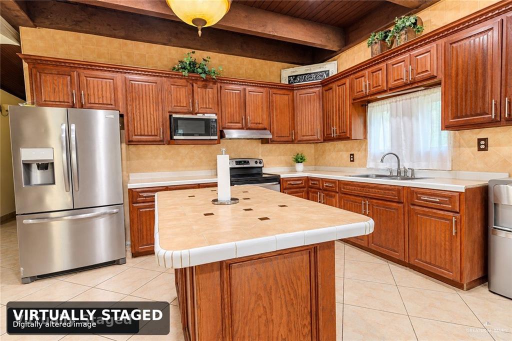 Photo 8 of 7425 Eden Street