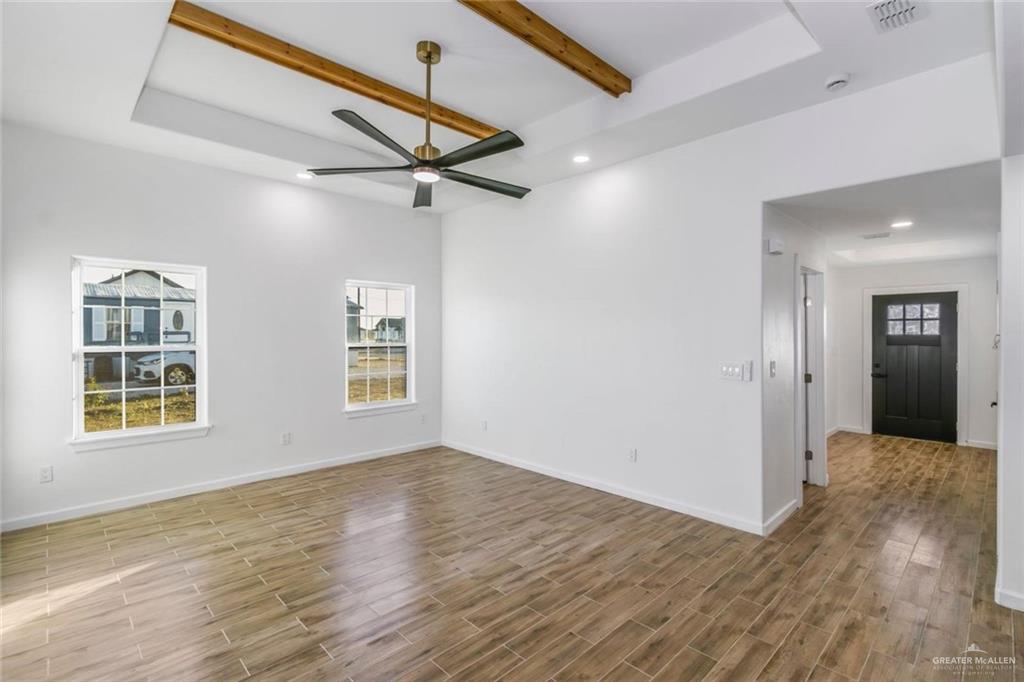 Photo 13 of 2309 Victoriano Street