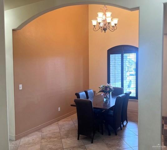 Photo 9 of 2102 Stonegate Drive