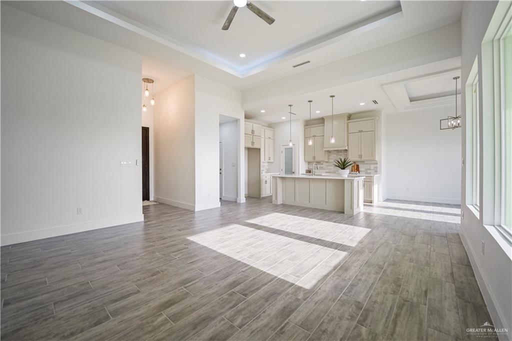 Photo 4 of 404 Hole No. 7 Street