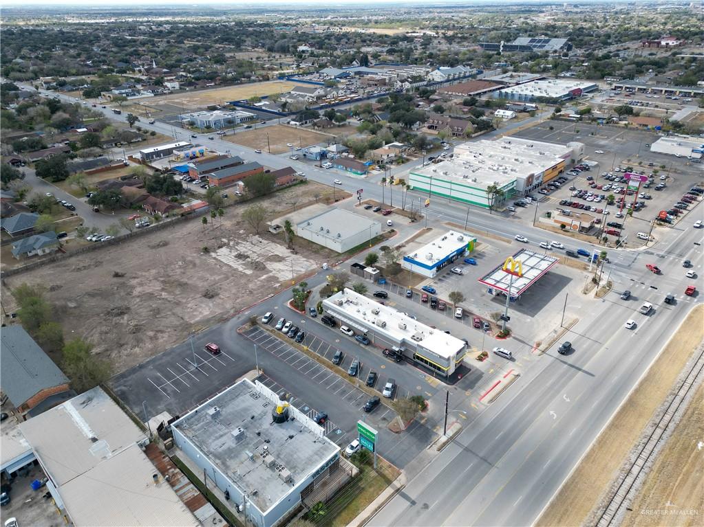 Photo 10 of 513 Veterans Boulevard