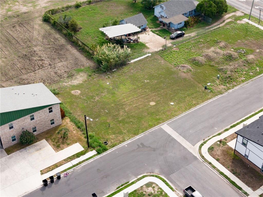 Photo 5 of 2504 Clearview Street