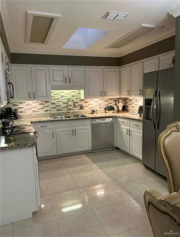 Photo 5 of 2308 Viola Street