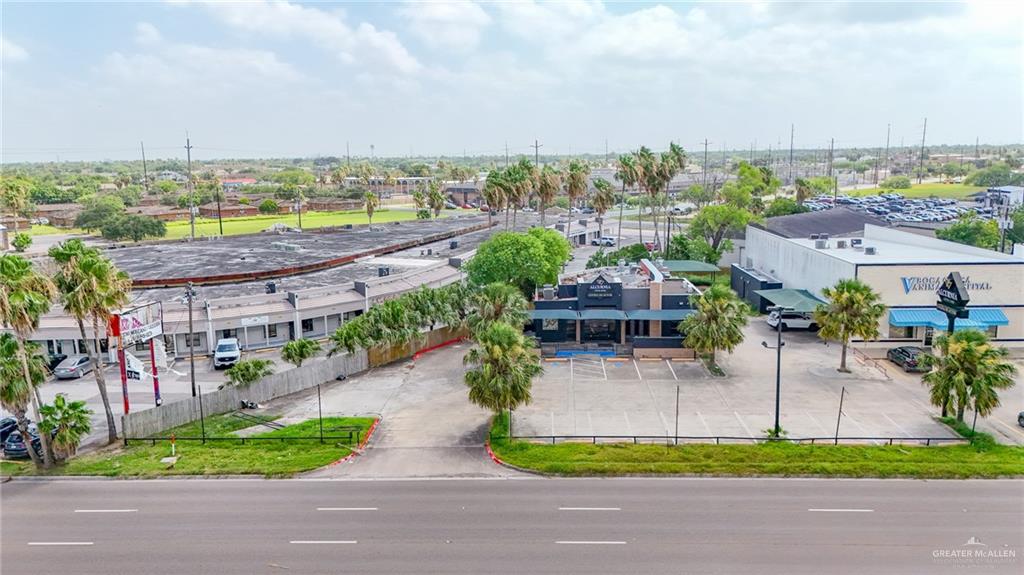 Photo 4 of 1235 Expressway 77