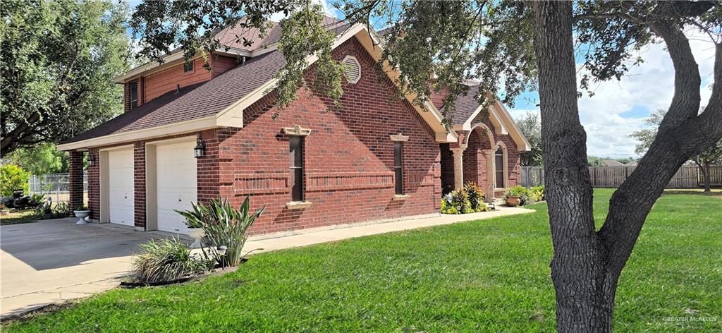 Photo 2 of 3007 Chapin Street