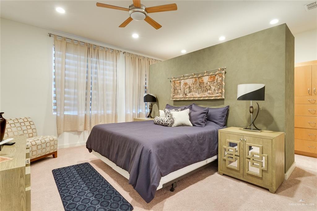 Photo 6 of 2404 43rd Street