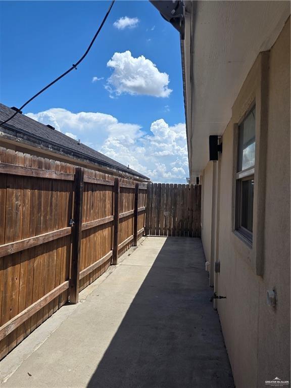 Photo 2 of 4718 Ebony Street