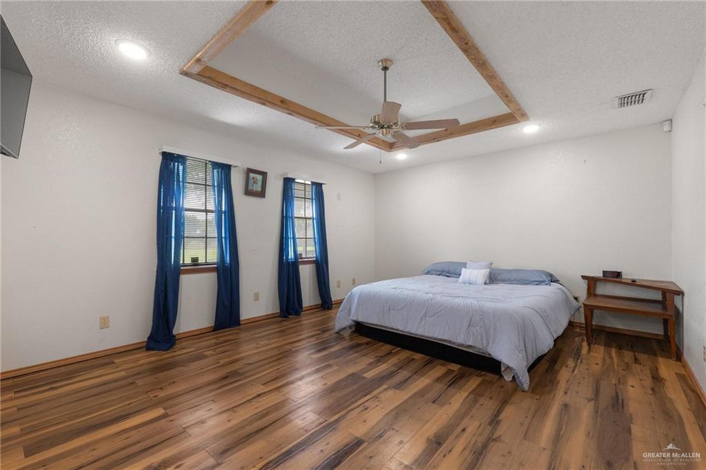 Photo 18 of 401 Parker Road