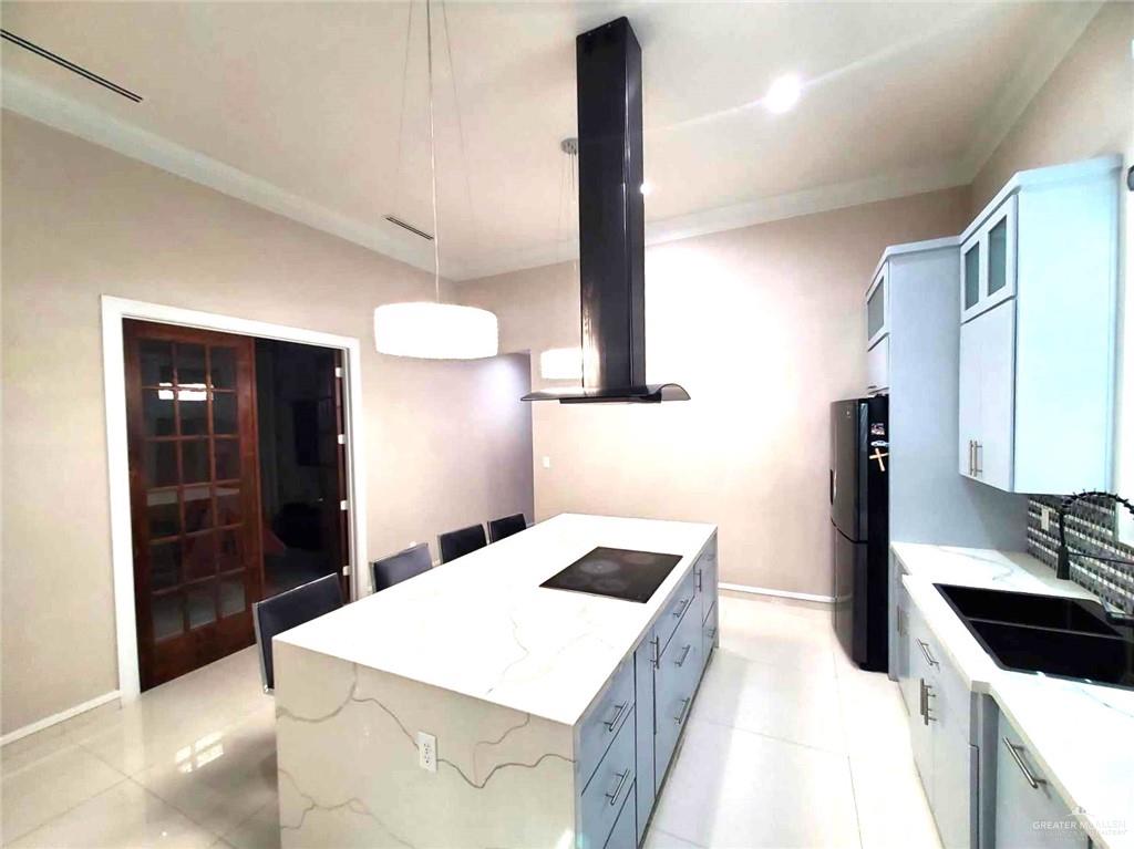 Photo 10 of 213 16th Street