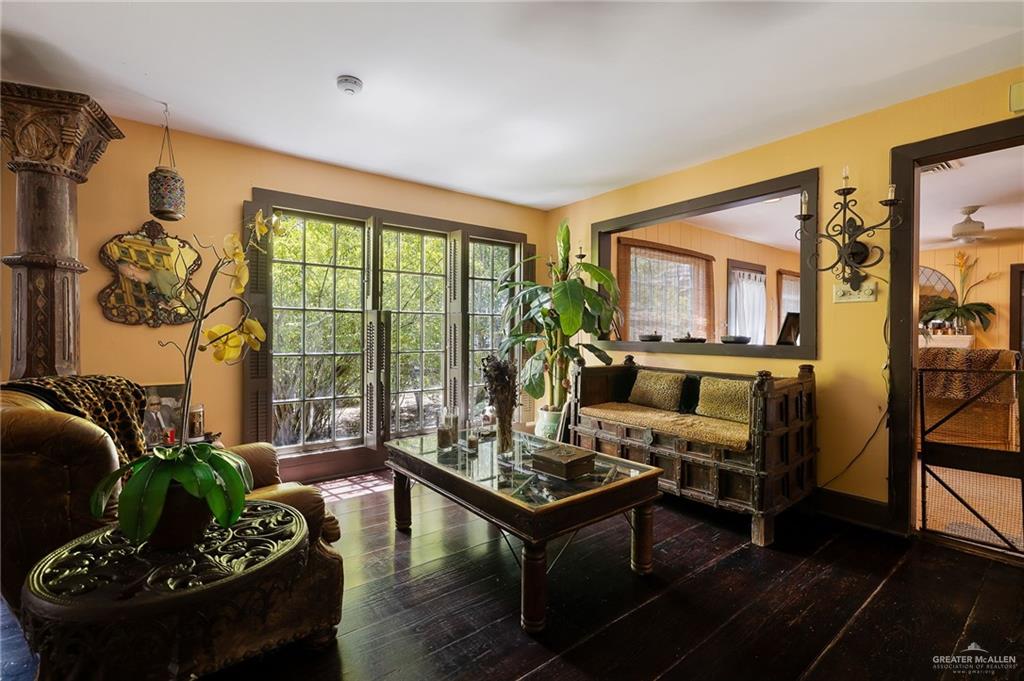 Photo 11 of 1803 Bryan Road