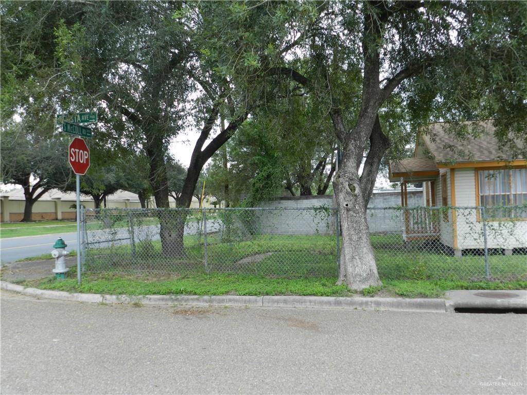 Photo 4 of 3521 Mccoll Road
