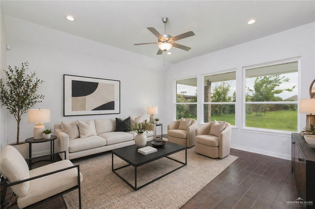 Photo 6 of 14801 Brazos Circle