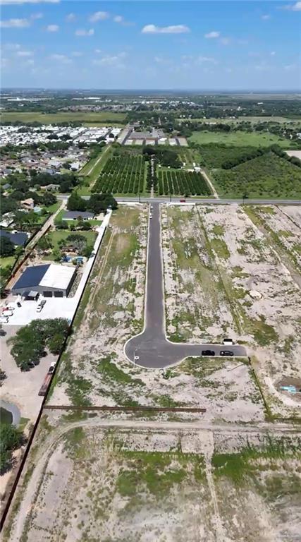 Photo 2 of 217 Butchart Gardens Road