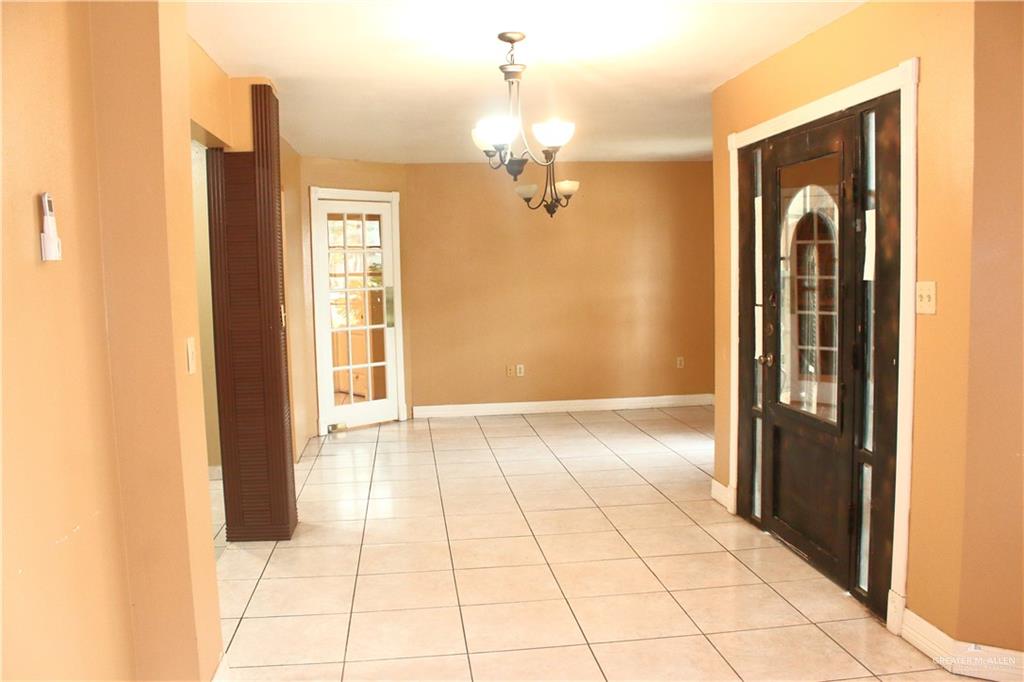 Photo 3 of 2270 Anacua Circle