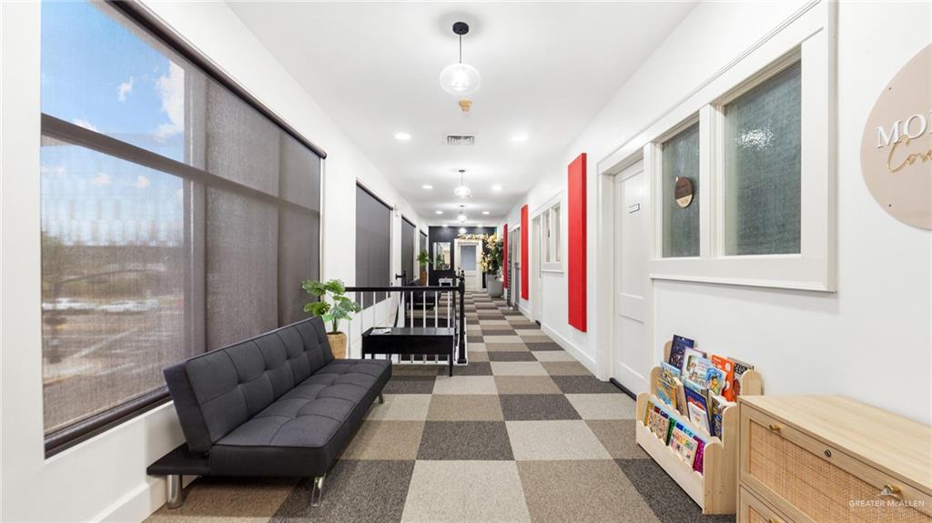Photo 8 of 200 Cano Street