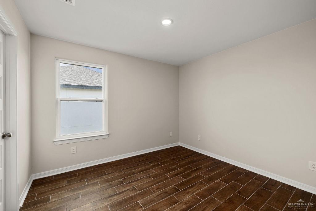 Photo 17 of 2615 40th Street