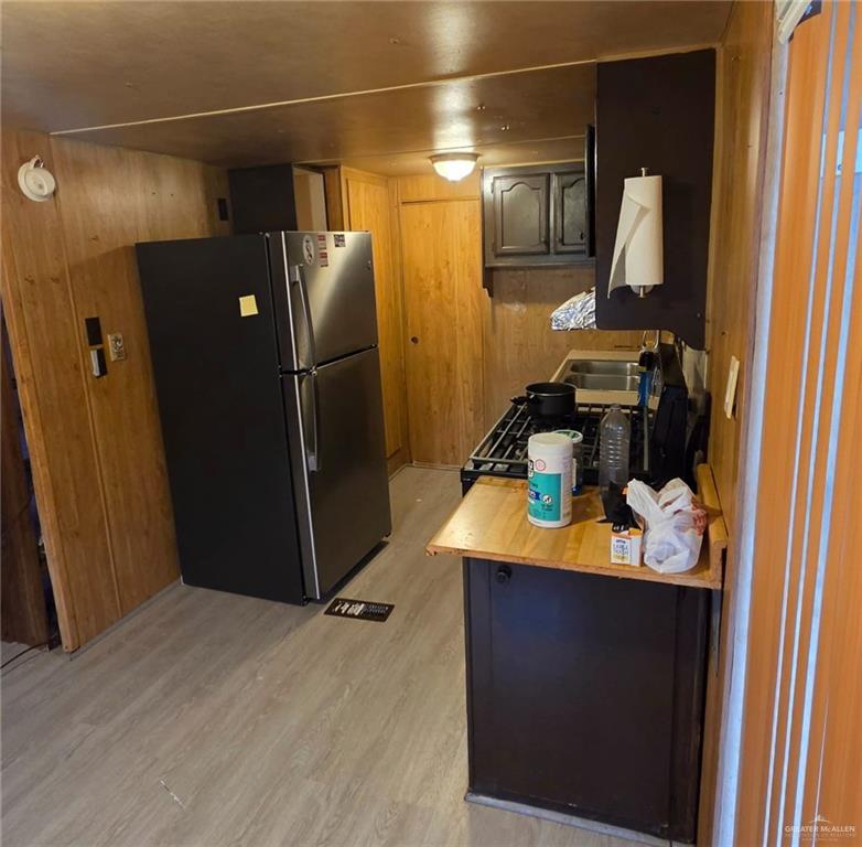 Photo 9 of 4901 Daffodil Avenue #29T