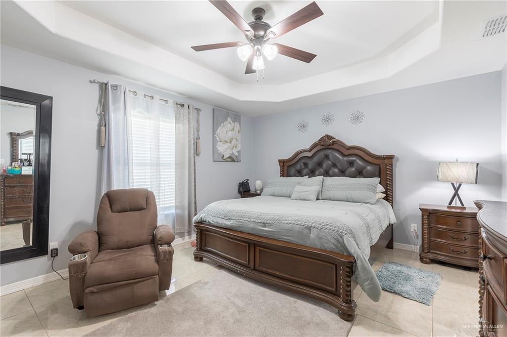 Photo 11 of 208 San Benito Street
