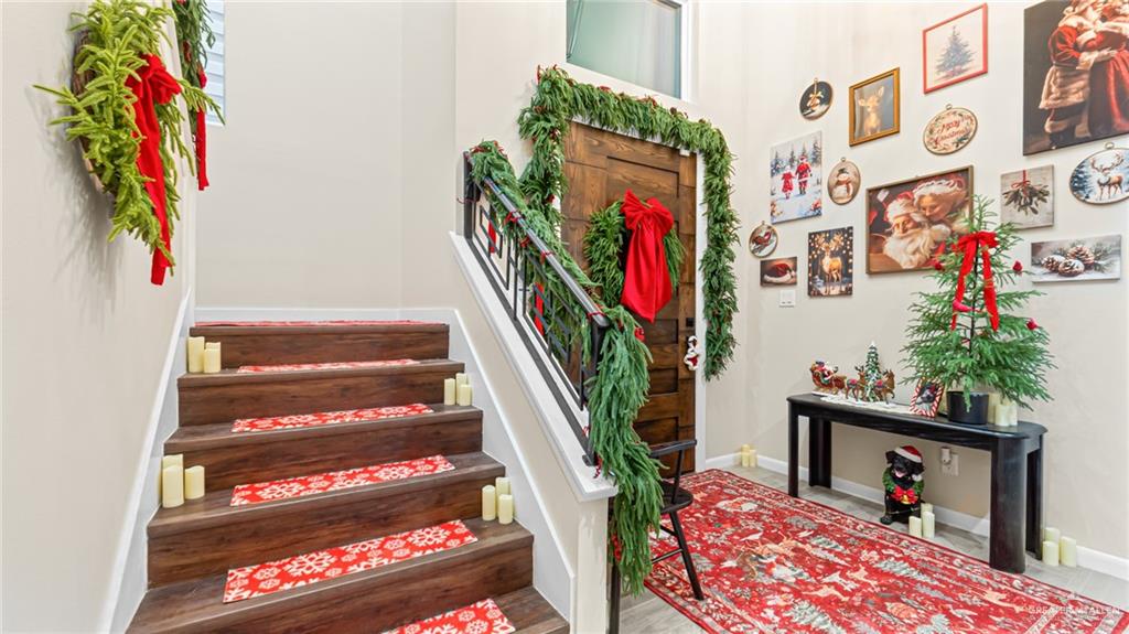 Photo 6 of 3418 Coppermine Avenue