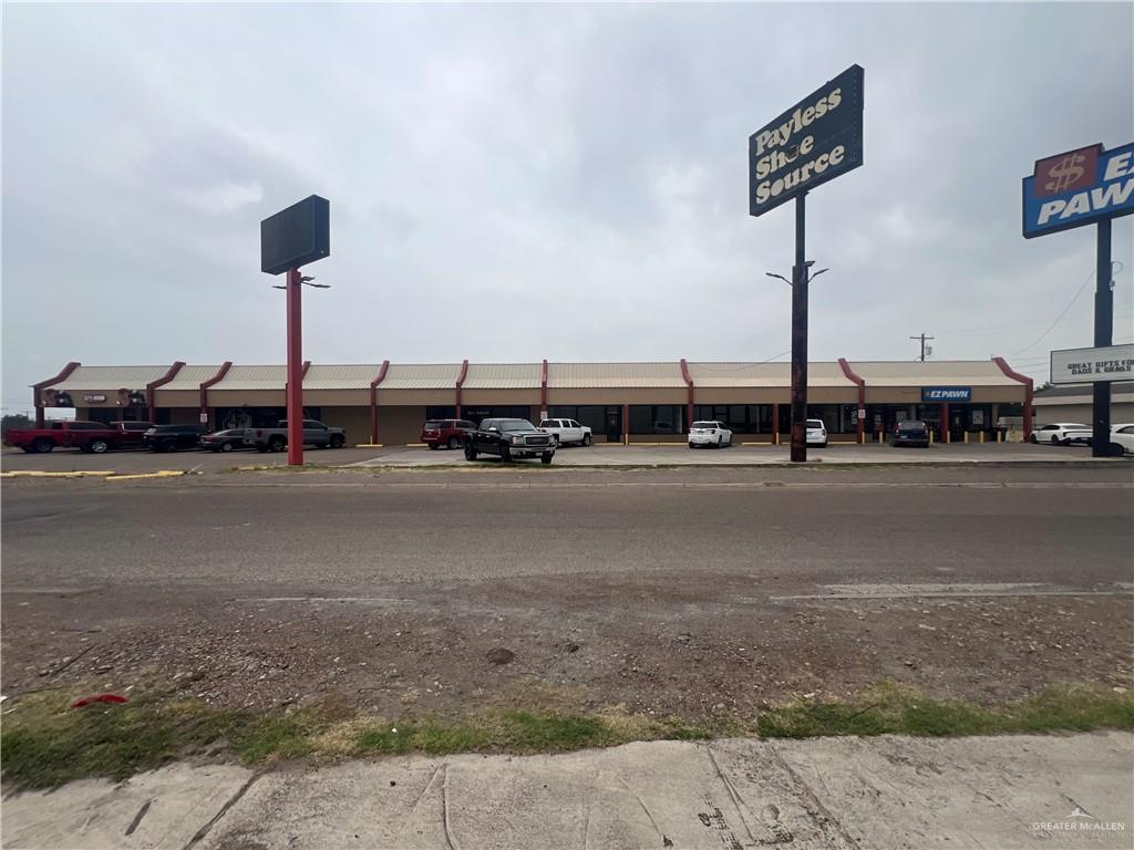 Commercial home at 103 Grant Street, Roma, Texas