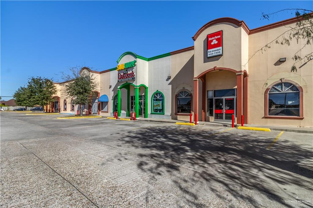 Photo 2 of 800 Alton Gloor Boulevard