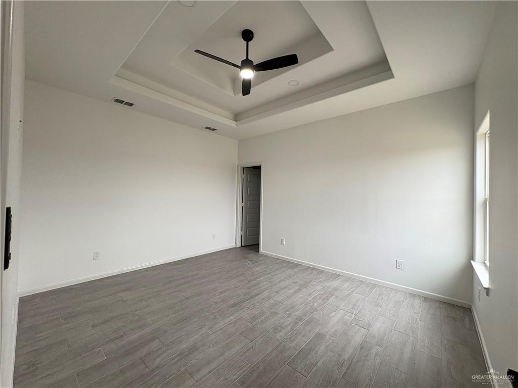 Photo 9 of 1510 Arden Street