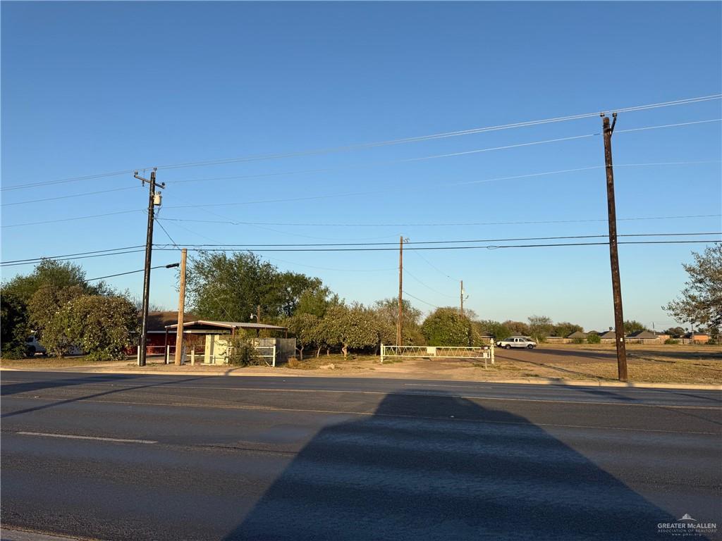 Photo 7 of 404 Mccoll Road
