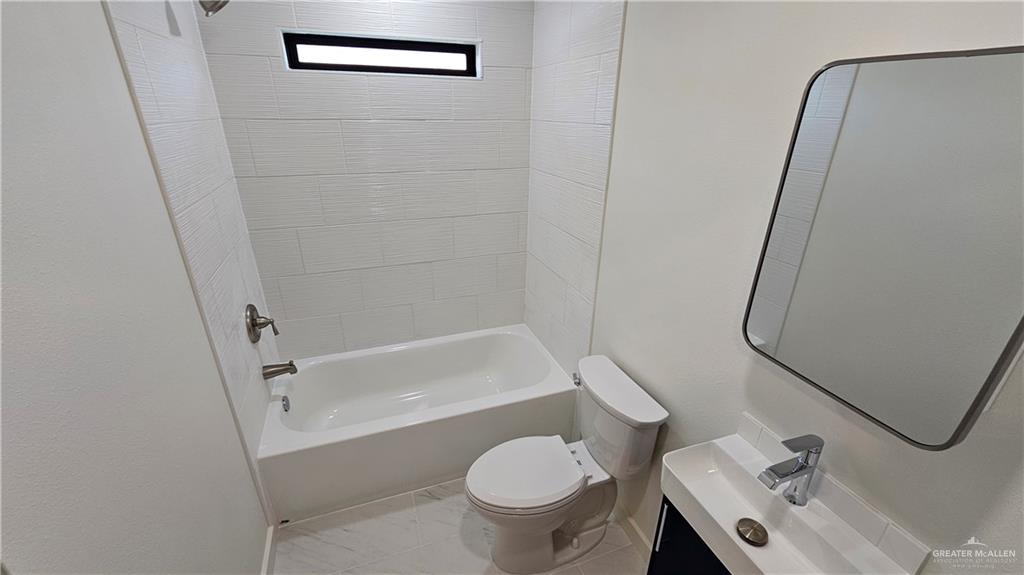 Photo 14 of 1313 Quince Avenue