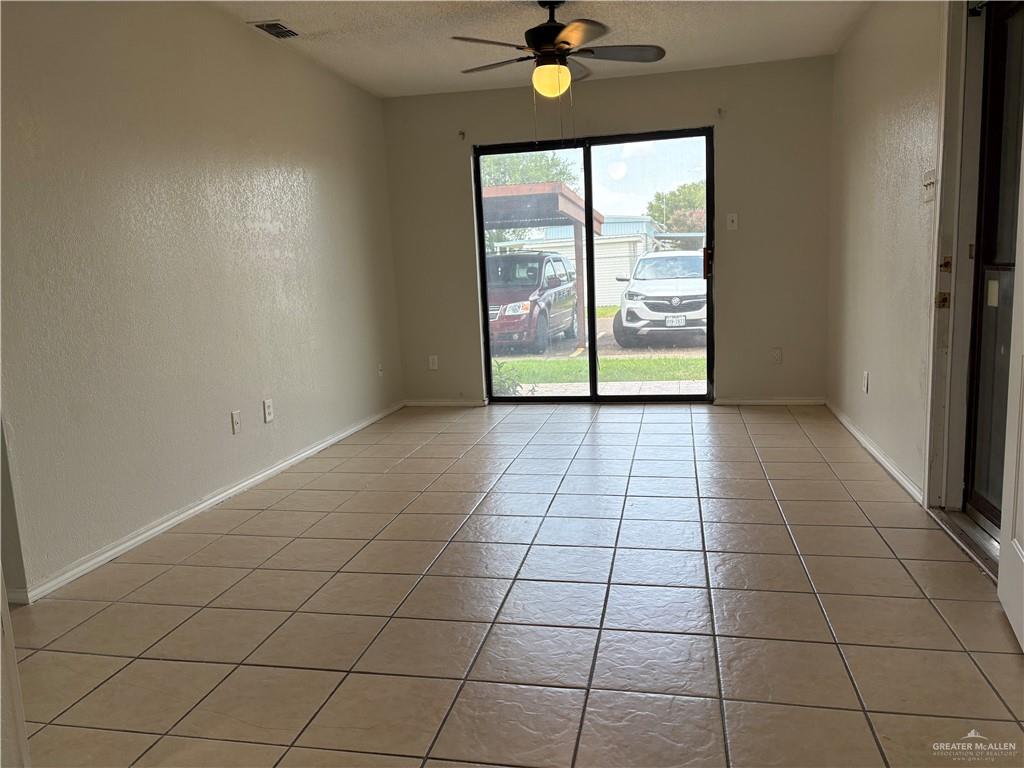 Photo 3 of 1500 Evergreen Avenue #62