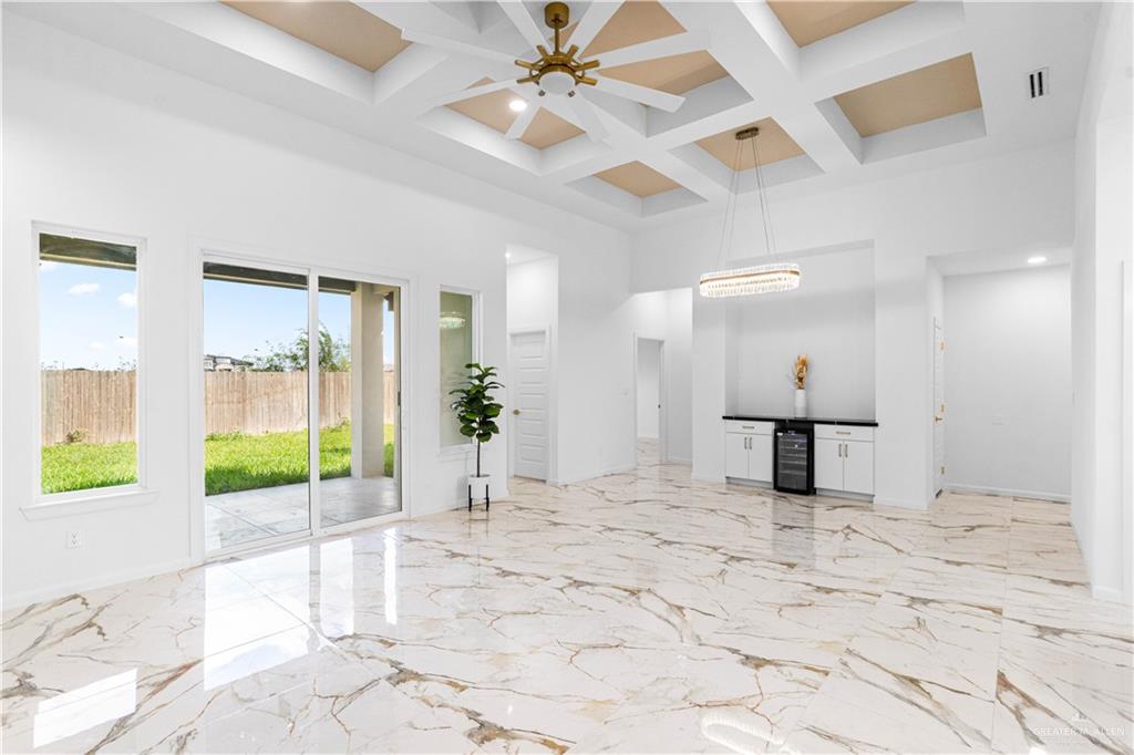 Photo 8 of 803 Corales Street