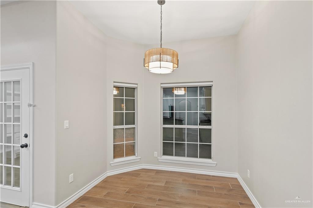 Photo 5 of 3412 Kilgore Avenue