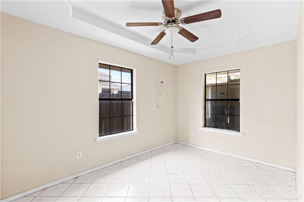 Photo 14 of 8601 Las Palmas Drive