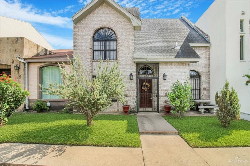Townhome home at 3113 Casa Linda Street, McAllen, Texas