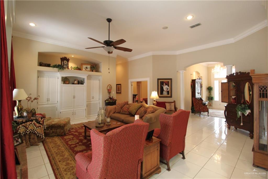 Photo 7 of 2404 Durango Drive